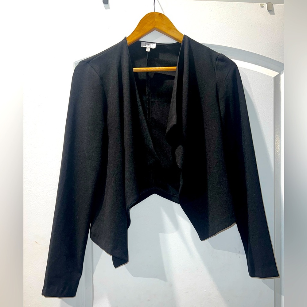 Tobi cropped blazer